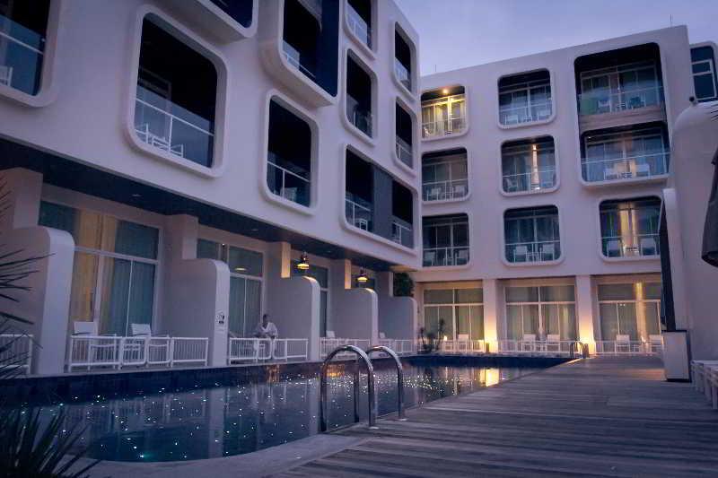 โรงแรมชูการ์ มารีน่า - นอติคอล - หาดกะตะ ภายนอก รูปภาพ
